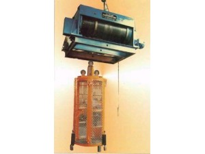 用于超高型塔架、深井、洞道、柜罐等特殊設(shè)施檢修作業(yè)的理想載人升降設(shè)備。